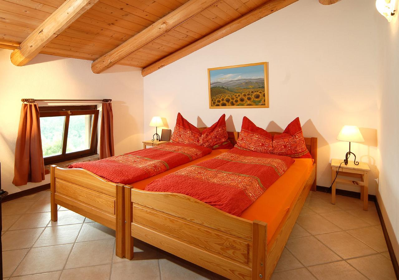 Agriturismo Sondrea Sinio Extérieur photo